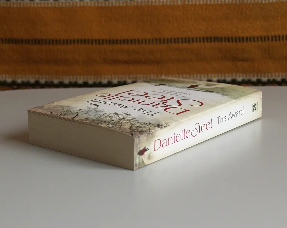 "The Award" 2017a Danielle Steel